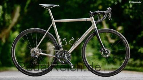 Van Nicholas Skeiron  technische daten 